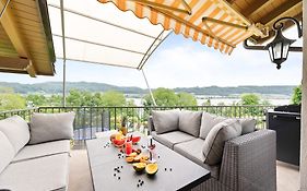 SeePanorama-Deluxe-Sauna-Massage-Garten-Tranpolin-Tischkicker-Tropical-BBQ-Parken